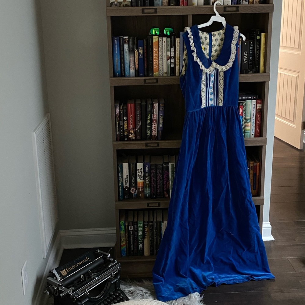 VINTAGE 70s Denise are Here dress